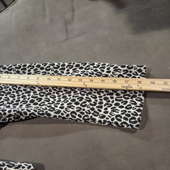 Women’s Leopard Print Open Front Blazer Jacket Animal Print Draped Coat sz. Med - Picture 5 of 6